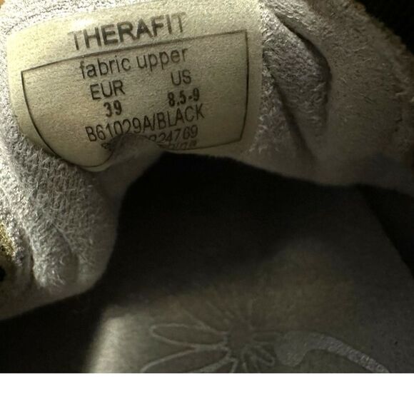 Therafit black Selena Lite Women's Shoe
Size 8.5-9 slip on - Picture 9 of 13